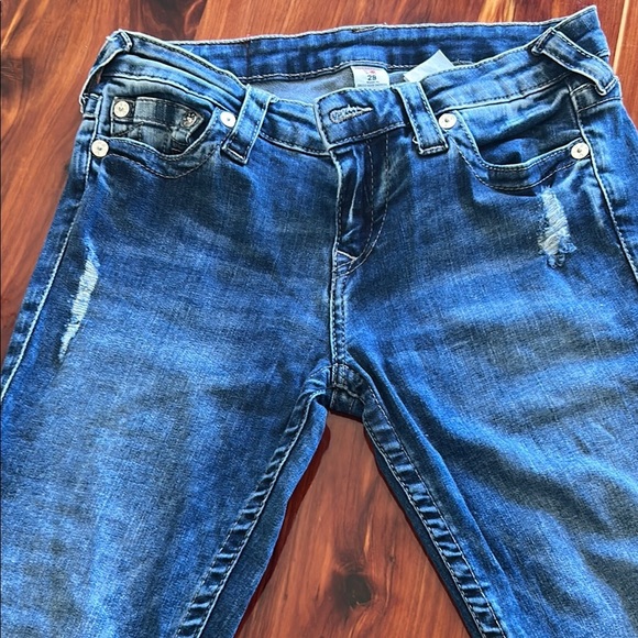Stylish Blue Distressed Women's Jeans - Picture 2 of 5